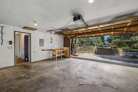 21024 Denning Dr, Bend, OR 97702 photo 24