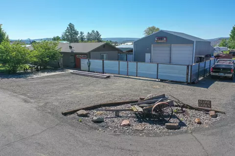 722 Reata Rd, Prineville, OR 97754