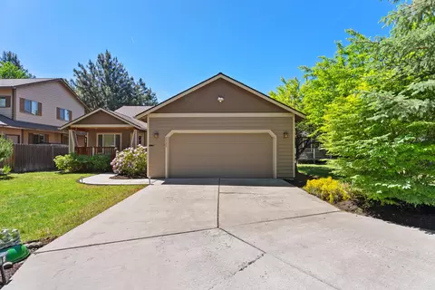 2529 NE Lynda Ln, Bend, OR 97701