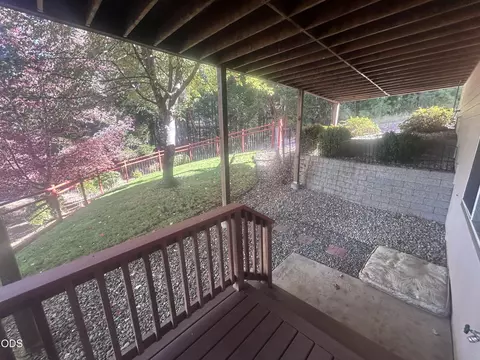 Exterior - 1280 Marcy Loop Rd, Grants Pass, OR 97527 photo 7 of 11