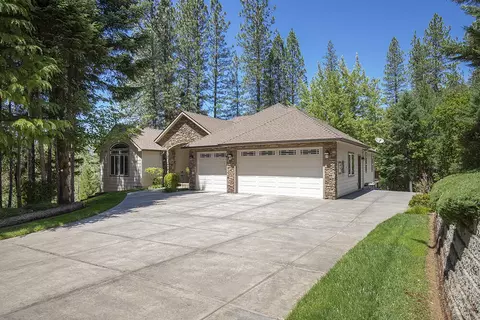 Exterior - 1280 Marcy Loop Rd, Grants Pass, OR 97527 photo 8 of 14