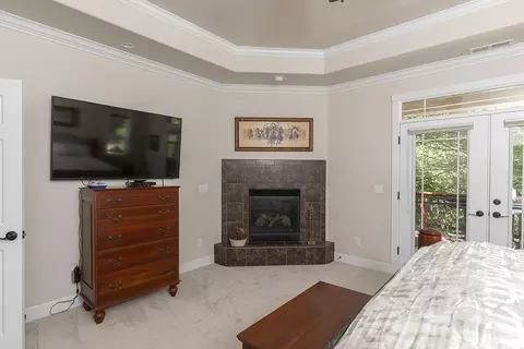 Bedroom - 1280 Marcy Loop Rd, Grants Pass, OR 97527 photo 2 of 2