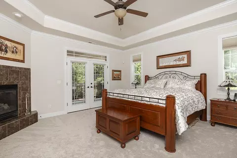 Bedroom - 1280 Marcy Loop Rd, Grants Pass, OR 97527 photo 1 of 2