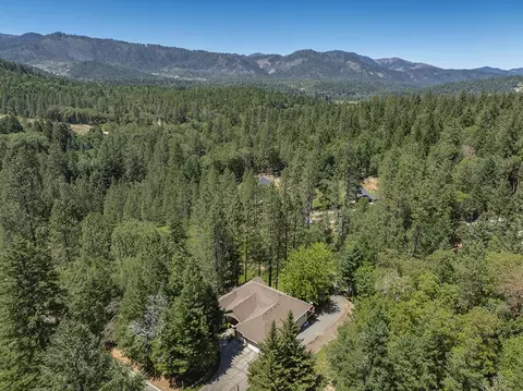 View/Area - 1280 Marcy Loop Rd, Grants Pass, OR 97527 photo 1 of 1