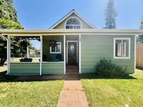 655 Cedar Ave, Butte Falls, OR 97522