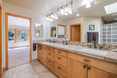 58160 Mcnary Ln, Sunriver, OR 97707 photo 14
