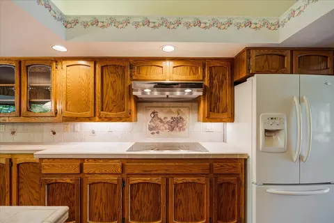 Kitchen - 20386 White Pass, Bend, OR 97702 photo 5 of 5
