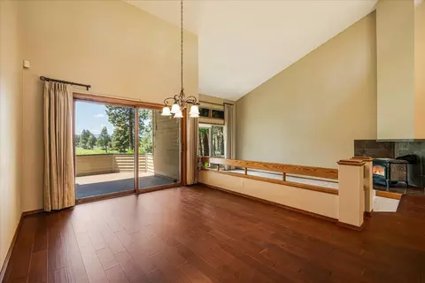 Living - 20386 White Pass, Bend, OR 97702 photo 3 of 6