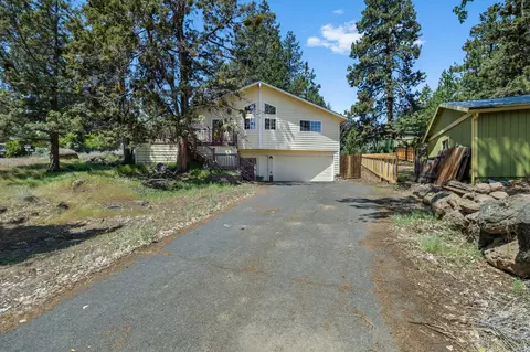 1210 NW Portland Ave, Bend, OR 97703