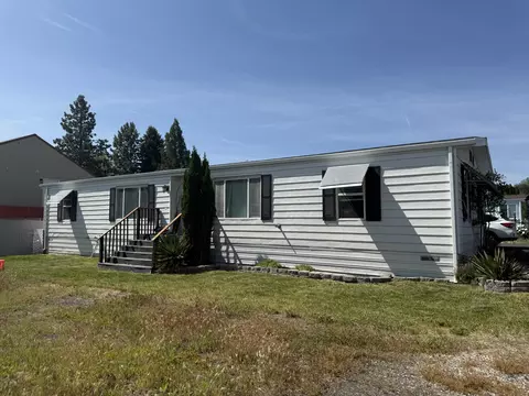 4741 S 6th # 26, Klamath Falls, OR 97603