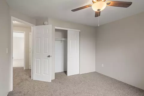 Bedroom - 356 Candis Dr, Eagle Point, OR 97524 photo 2 of 6