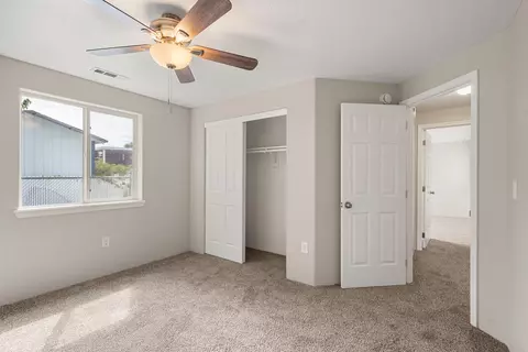 Bedroom - 356 Candis Dr, Eagle Point, OR 97524 photo 4 of 6