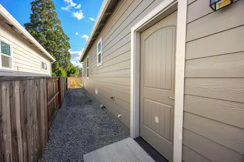 358 Cascade Dr, Central Point, OR 97502 photo 44