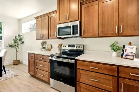 358 Cascade Dr, Central Point, OR 97502 photo 13