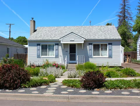 2317 Vine Ave, Klamath Falls, OR 97601