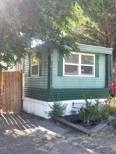 2799 Siskiyou Blvd UNIT 30, Ashland, OR 97520