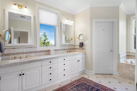 Bath - 64950 Collins Rd, Bend, OR 97703 photo 1 of 6