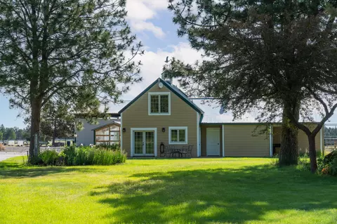 Exterior - 64950 Collins Rd, Bend, OR 97703 photo 21 of 23