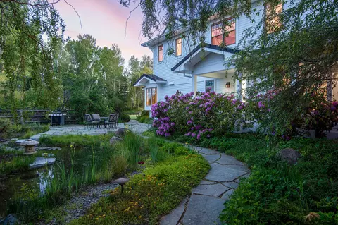 Exterior - 64950 Collins Rd, Bend, OR 97703 photo 18 of 23
