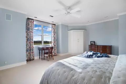 Bedroom - 64950 Collins Rd, Bend, OR 97703 photo 3 of 7