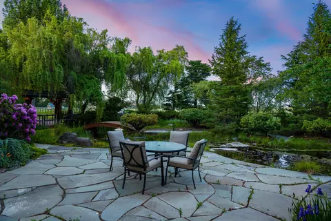 Exterior - 64950 Collins Rd, Bend, OR 97703 photo 17 of 23