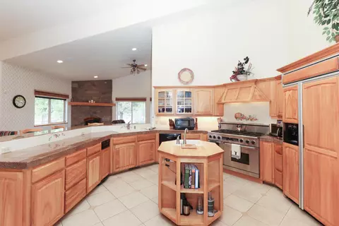 60485 Billadeau Rd, Bend, OR 97702 photo 9