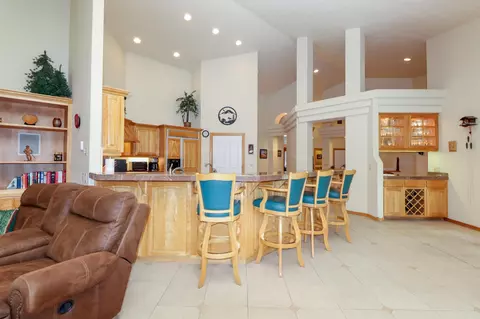 60485 Billadeau Rd, Bend, OR 97702 photo 8