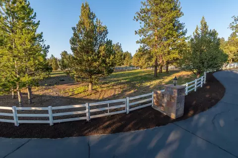 60485 Billadeau Rd, Bend, OR 97702 photo 19