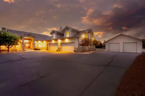 60485 Billadeau Rd, Bend, OR 97702 photo 3