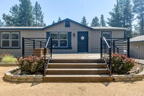 56304 Bufflehead Rd, Bend, OR 97707 photo 3