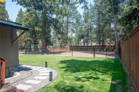 56304 Bufflehead Rd, Bend, OR 97707 photo 27
