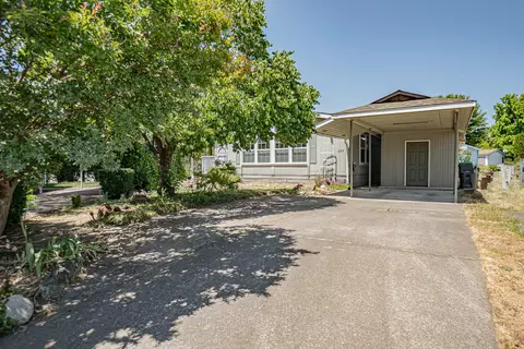 885 Mindy Sue, Medford, OR 97501