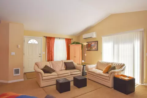 Living - 2967 NE Stanton Ave, Bend, OR 97701 photo 7 of 7