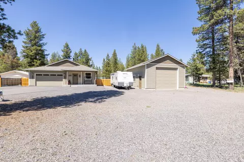 16180 Sparks Dr, La Pine, OR 97739 photo 2