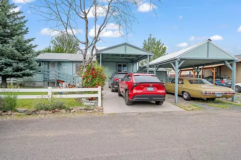 4647 Winter Ave #SPC 65, Klamath Falls, OR 97603