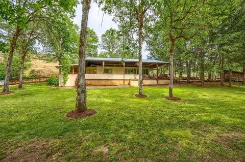 1250 Netherlands Rd, Trail, OR 97541 photo 33
