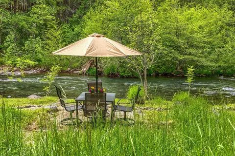 1250 Netherlands Rd, Trail, OR 97541 photo 39