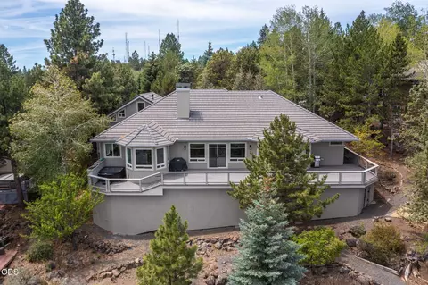 1166 NW Redfield Cir, Bend, OR 97703