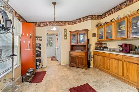 320 Fields Rd, Williams, OR 97544 photo 10