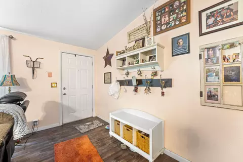 320 Fields Rd, Williams, OR 97544 photo 5