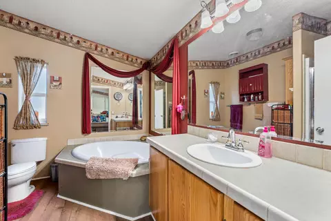 320 Fields Rd, Williams, OR 97544 photo 13