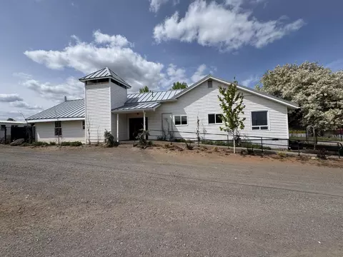 19148 Edler St, Bly, OR 97622