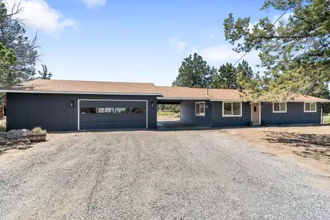 67089 Fryrear Rd, Bend, OR 97703