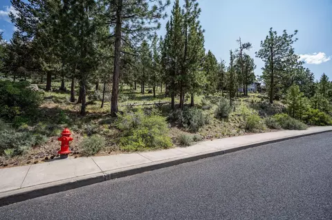 Other - 3341 NW Panorama Dr, Bend, OR 97703 photo 5 of 7