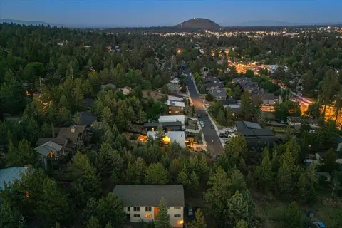 1464 NW Ogden Ave, Bend, OR 97703 photo 47
