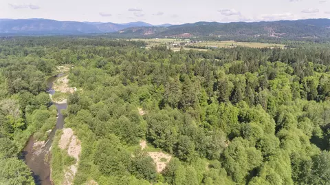 456 Garner Rd, Cave Junction, OR 97523 photo 9