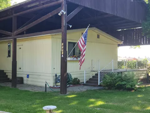 2301 Upper River Rd Loop, Grants Pass, OR 97526