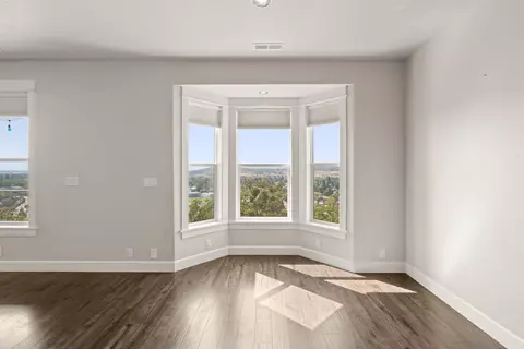 272 Cambridge Ter, Eagle Point, OR 97524 photo 6