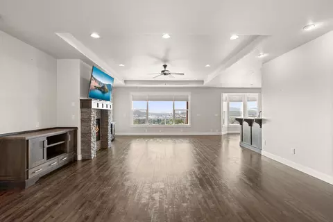 272 Cambridge Ter, Eagle Point, OR 97524 photo 4