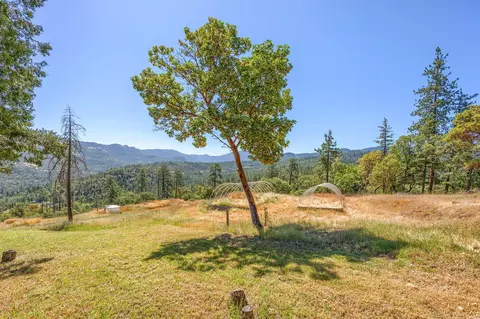 8080 E Antelope Rd, Eagle Point, OR 97524 photo 30
